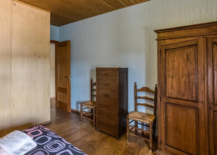 Cal Ferrer 2 - Quadres Apartman *